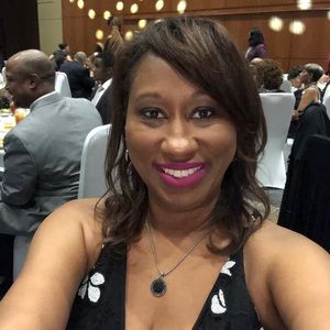 Meet your Posher, Candace